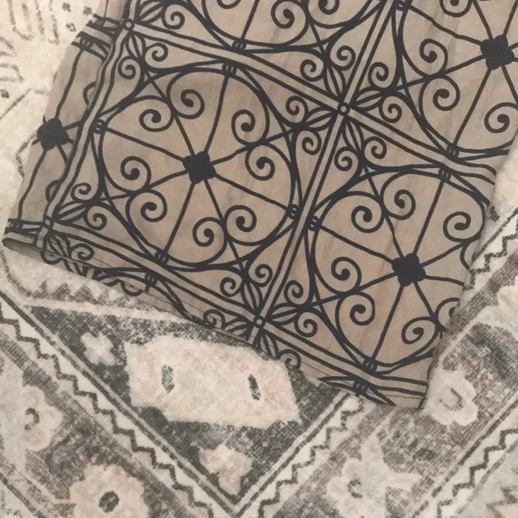 Elegant Navy blue and Tan Jumpsuit - Picture 2 of 7